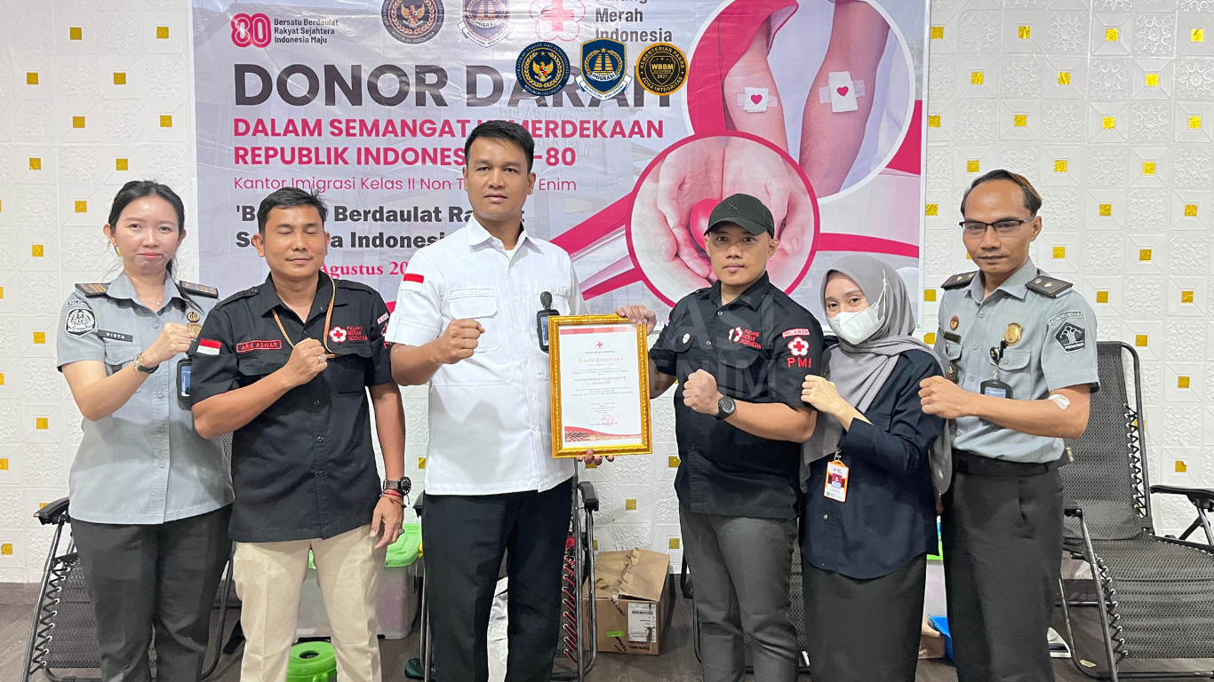 COVER DONOR DARAH