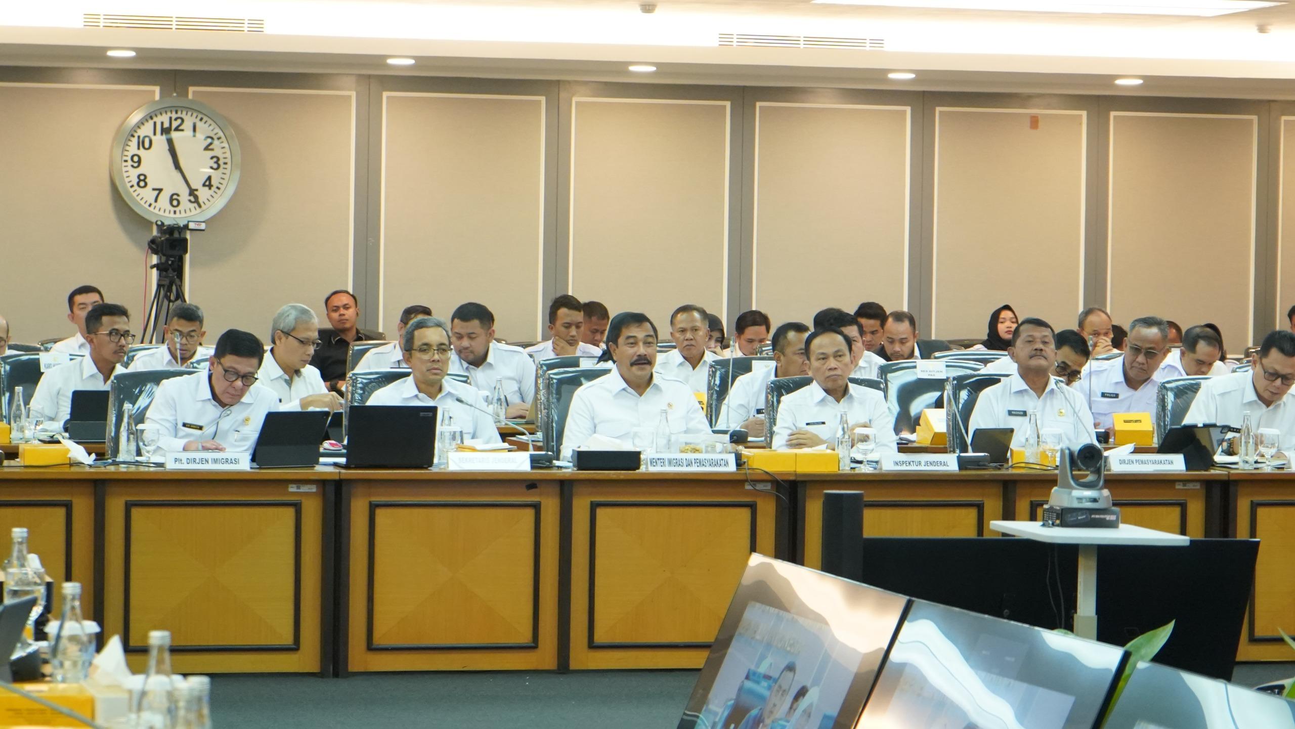 Raker Komisi XIII